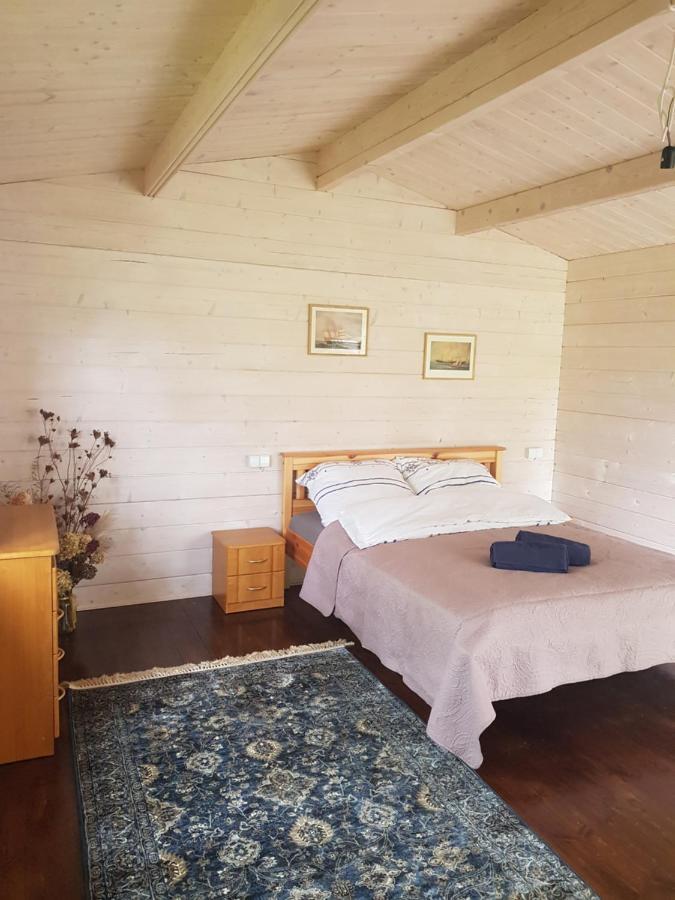 Campsite 37A - Wooden Cabins Каркле Екстер'єр фото